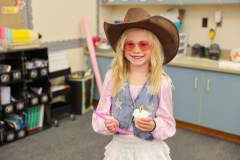 Madison-Elementary-Dolly-Day-9-25-26-24